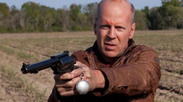 sotia lui bruce willis apel disperat catre paparazzi dupa ce actorul a fost diagnosticat cu dementa