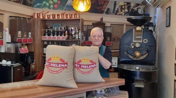 din 500 kg de cafea rara sfanta elena plantata de napoleon bonaparte produse anual 180 kg ajung in bucuresti de ce e asa cautata