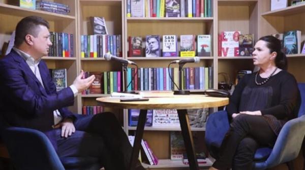 adriana saftoiu tinerii parlamentari nu sunt in stare sa isi faca curat in propriul dulap si vor sa faca curat in tara