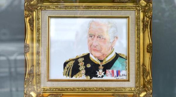 brian may chitaristul trupei queen a fost innobilat de regele charles al iii lea va purta de acum titulatura sir