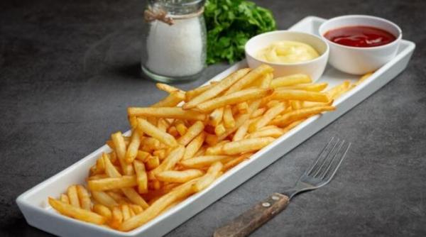 cei mai buni cartofi prajiti pe care ii vei manca vreodata o reteta simpla pentru o garnitura delicioasa