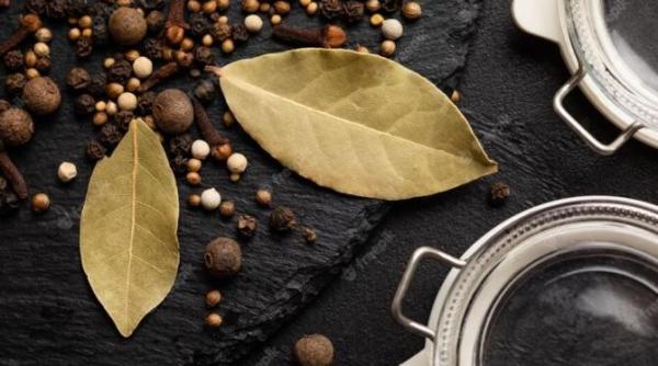 adauga o frunza de dafin in cafea explicatia te va surprinde