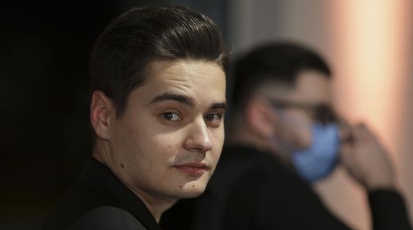 selly a explicat pe ce cheltuie 20 000 euro pe luna in club dau 1000 euro intr o seara