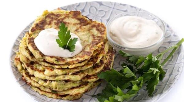 clatitele cu ceapa o alternativa excelenta pentru micul dejun