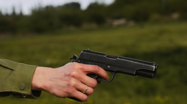 cum evolueaza grupurile de interlopi din romania cms cristi gheorghe de la infractiuni mici pleaca totul liderii isi dezvolta un cult al personalitatii