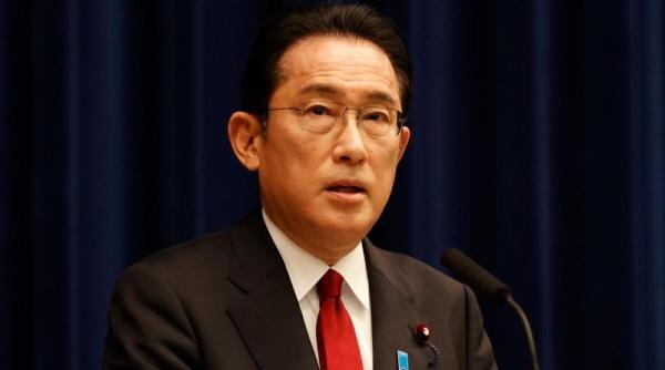 premierul japoniei este asteptat astazi la kiev vizita este vazuta ca o reactie la deplasarea lui xi jinping la moscova