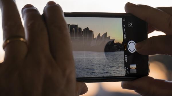 ai memoria telefonului plina iata cum poti scapa automat de fotografiile neclare