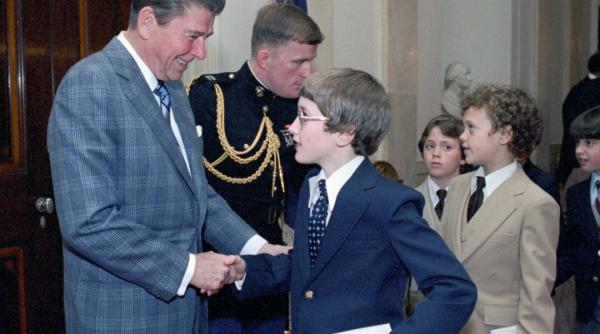 alfred bulai ronald reagan considerat de americani mai mare decat roosevelt avea un gen de campanie pe care o transmitea ultradigerabil si noi o promovam ca banc