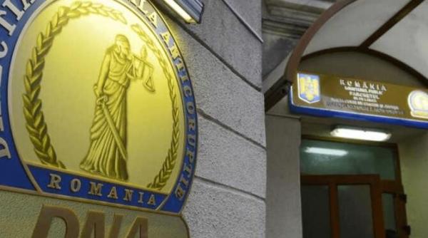 dna directorul salii polivalente din bucuresti si primarul comunei botosanene baluseni trimisi in judecata