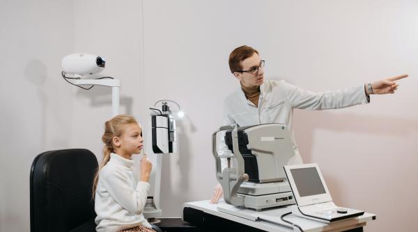 3 din 4 romani mai intai la dr google dr craiu sfat pentru parinti sa se intrebe in beneficiul cui vine acea informatie daca raspunsul nu este copilul sa mai caute