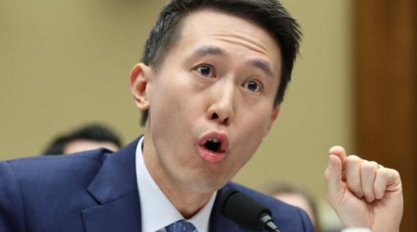 seful tiktok audiat de congresul sua internautii i au taxat mai dur pe parlamentari pentru lipsa de cunostinte despre mediul online este jenant de ce nu avem oameni mai tineri in aceste pozitii