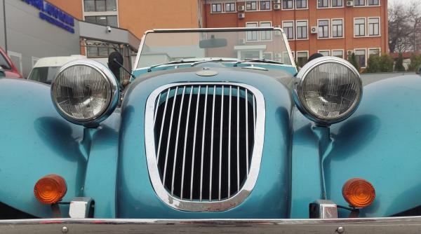 vrajitorul merlin a ajuns la rar masina a fost cumparata nefunctionala din germania dar acum are statut privilegiat