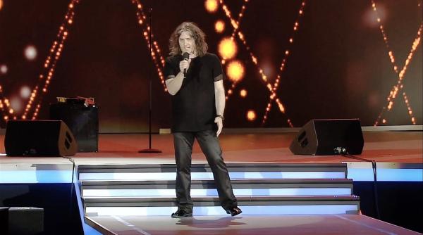 m a intrebat cineva ce fac eu cu adevarat in afara de marina voica droguri si copii din flori laurentiu cazan dezamagit de sistem totul e la un nivel subcultural groaznic