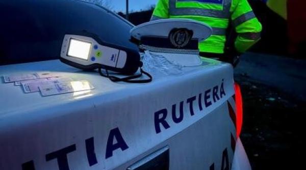 patru politisti rutieri retinuti pentru coruptie zeci de perchezitii