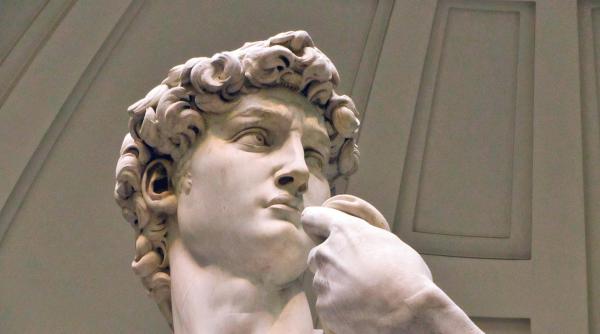 profesoara din sua nevoita sa demisioneze pentru ca le a aratat elevilor poze cu sculptura david de michelangelo parintii au acuzat o ca promoveaza pornografia