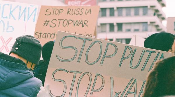 ambasadorul rusiei la stockholm suedia si finlanda vor deveni tinte legitime pentru rusia daca adera la nato