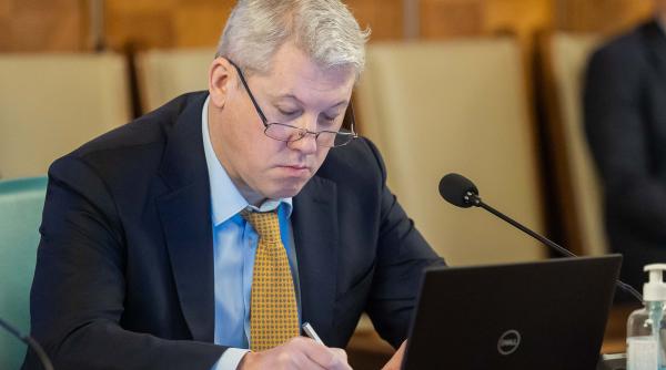 pensii magistrati ministrul predoiu ii da replica lui cristian ghinea dupa o afirmatie falsa a ignorat date critice neprofesionist si lipsit de logica elementara