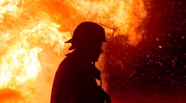 incendiu la o ferma din buzau au ars 27 de tone de cereale un tractor si un camion