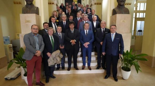 transelectrica continua parteneriatul cu universitatea politehnica timisoara in domeniul energetic