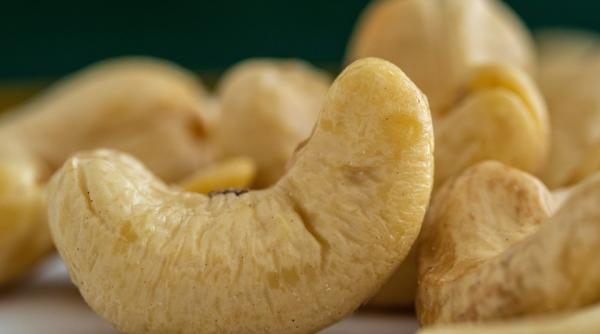 pericolul ascuns din caju nu manca niciodata asa acest fruct poate fi fatal