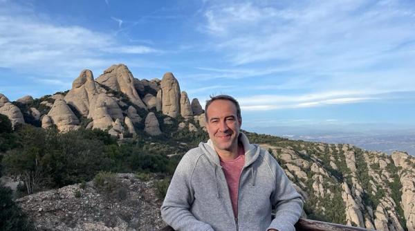 nu stiu daca a atras o ceva sau a cedat pur si simplu cum si a cunoscut serban pavlu sotia daca n ar fi fost oana as fi depasit si varsta aceasta fara sa fac copii