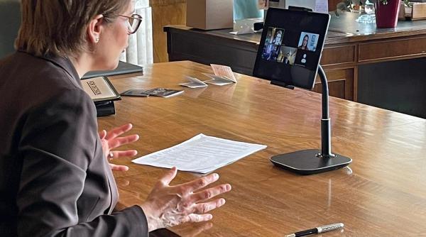 sotul nicolei sturgeon eliberat de politia scotiana