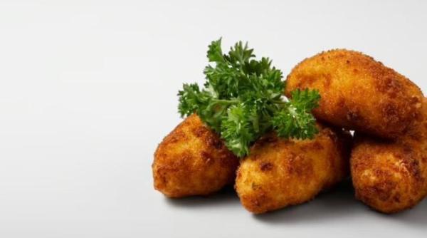 crochete de cartofi cu branza gustoase si prietenoase cu bugetul