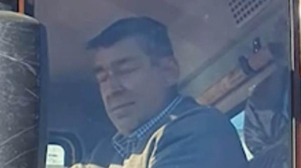 cine este drumarul care a murit dupa 40 de ore de munca fara oprire a deszapezit drumul care ducea la casa femeii care a nascut acasa asistata prin apel video