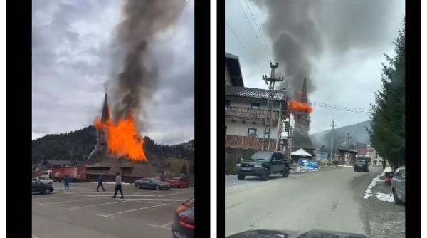 arde biserica de lemn din borsa