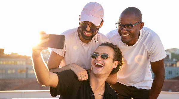 lemon8 a aparut o noua retea sociala despre care toata lumea vorbeste