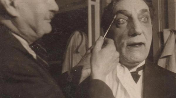 viata de film a actorului constantin tanase a fost atat de sarac incat vindea unsoare pentru copitele cailor ca sa si poata cumpara o paine pe zi