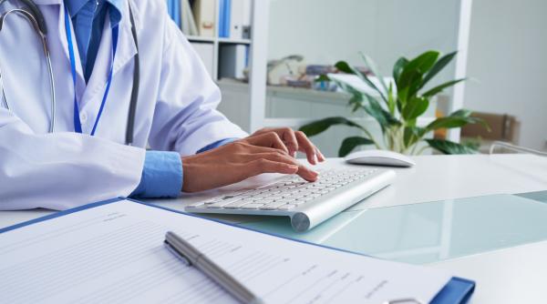 limitele asistentei medicale la distanta dr gindrovel dumitra de asta s au temut cel mai mult profesionistii din sistem