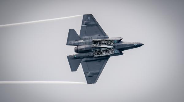 romania cumpara f 35 bogdan chirieac este cel mai performant avion de pe pamant