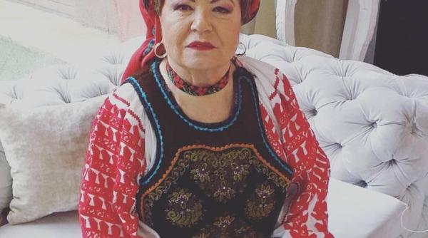 saveta bogdan truc natural pentru vopsirea oualor de pasti eu le leg cu ciorap cum se pregateste artista pentru sarbatorile pascale