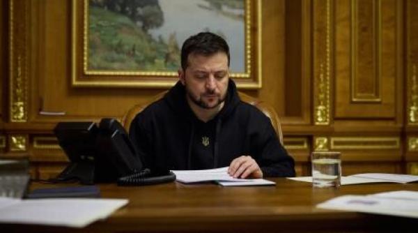 apel telefonic intre sunak si zelenski marea britanie promite intensificarea sprijinului militar pentru ucraina