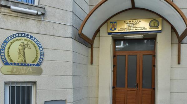 dna directorul institutului national de cercetare dezvoltare aerospatiala trimis in judecata