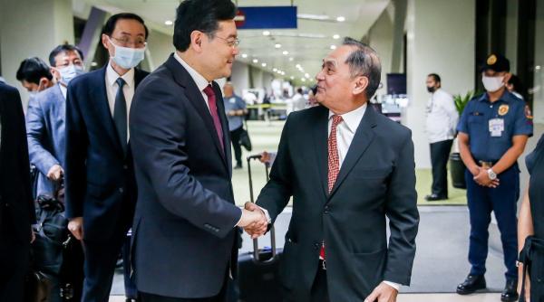 seful diplomatiei chineze vizita in filipine