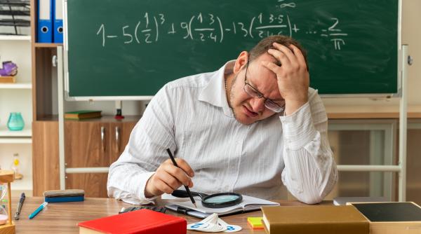 ingheata anul scolar profesorii ameninta cu greva generala marius nistor fse spiru haret nu avem nevoie de cuvinte frumoase nu ne platesc utilitatile si naveta