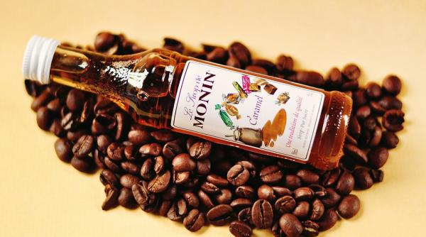 sirop in cafea cat de sanatoase sunt aromele de vanilie caramel sau scortisoara