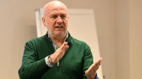 va fi mai grav ca n 2010 dumitru costin bns problema majora din economie dribleaza legea o incalca brutal pe fata