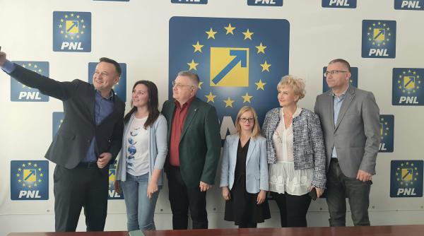 pnl a inghitit usr avramescu nu vorbim aici despre victorii sau tradari ci doar despre o decizie responsabila