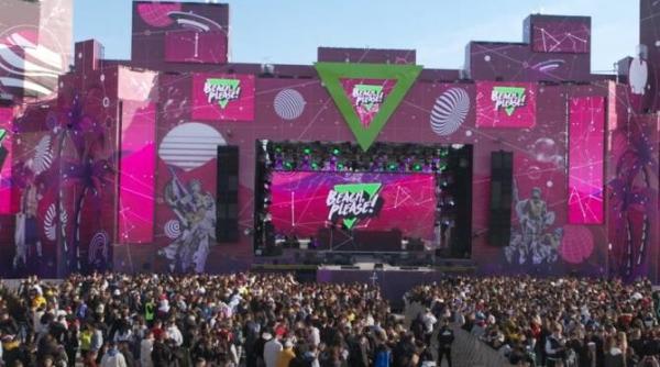 urmariti aici live beach please 2023 a doua zi de festival video