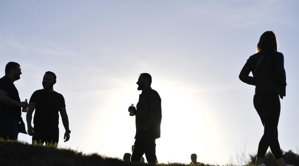 1 mai la mamaia e goala parasita mai nimic amenajat destul de pustiu