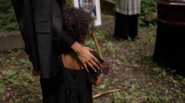 doliu cum sa i ajutati pe copii sa faca fata pierderii