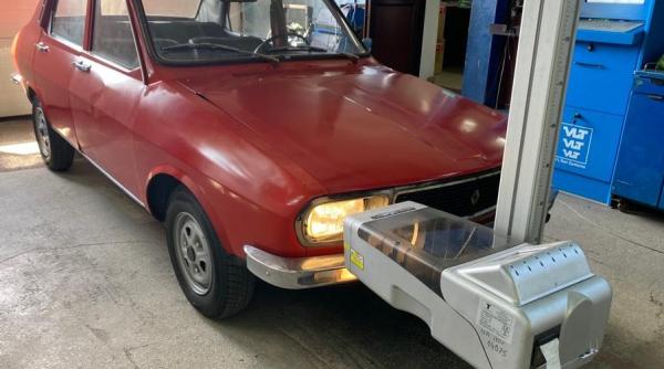 masina care poate fi confundata usor cu dacia 1300 detaliul care o da de gol