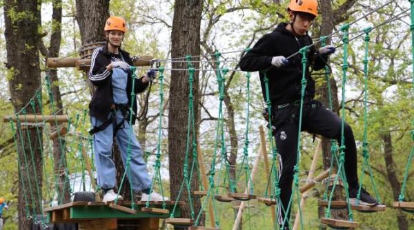 s a deschis parcul de aventura de la padurea garboavele judetul galati a costat 1 6 milioane lei