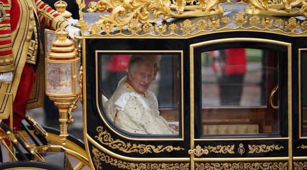 incoronarea regelui charles al iii lea in imagini galerie foto