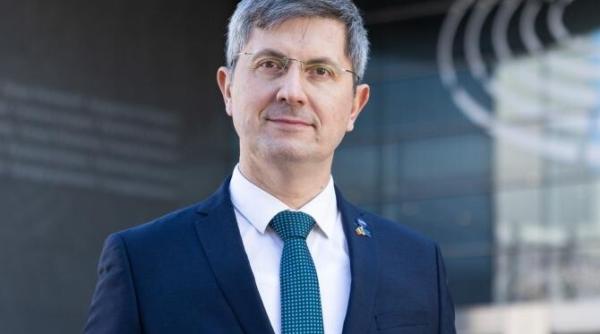 dan barna a bagat china in sperieti dupa descinderile de la dobroesti celula de criza pe la beijing e lovitura de stat