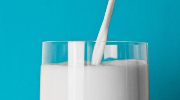 fermierii semnaleaza consiliului concurentei reducerea cu 20prc a pretului laptelui