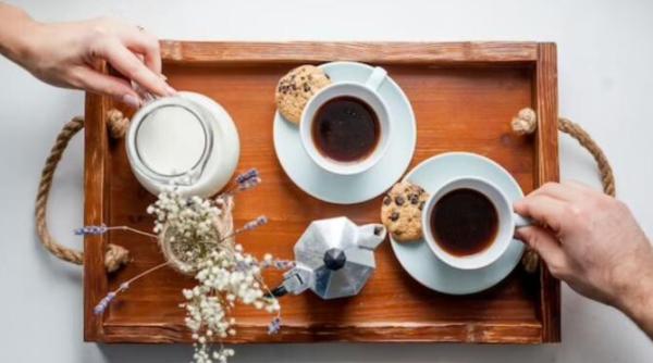 ceai sau cafea bautura preferata a unei persoane poate spune multe despre caracterul sau